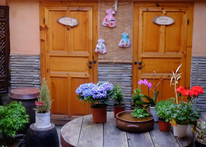 Haemil Hanok 2*