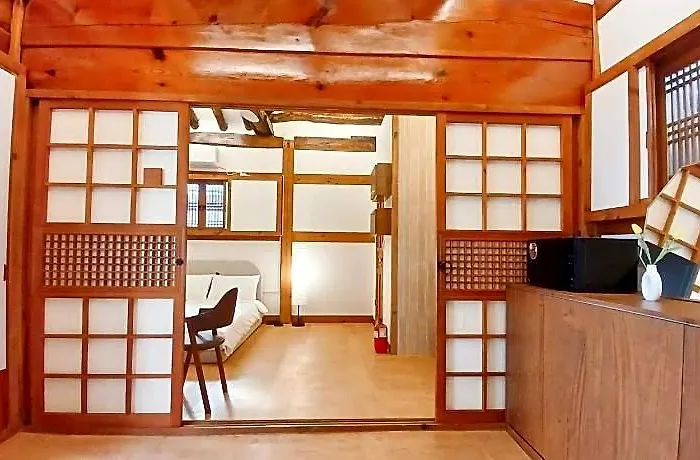 Haemil Hanok Гостевой дом Сеул