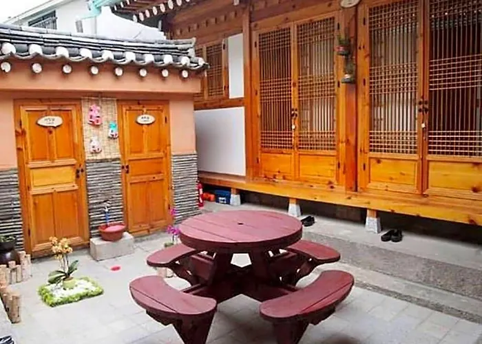 Гостевой дом Haemil Hanok Сеул