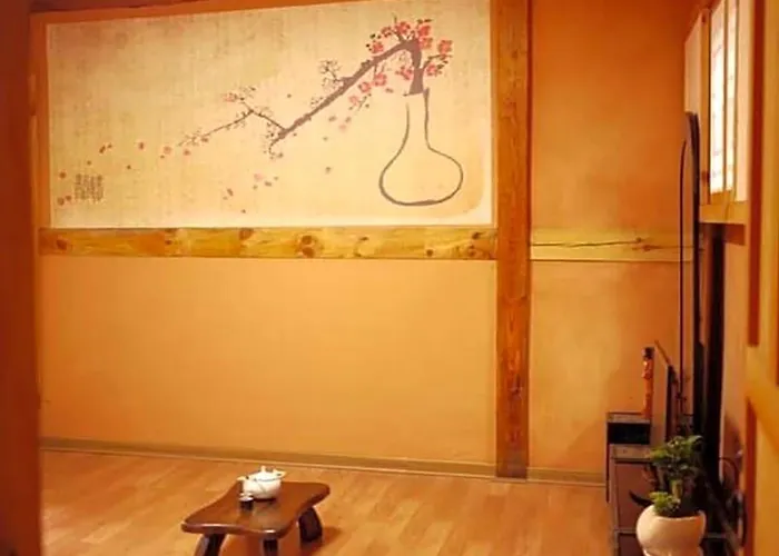 Haemil Hanok Гостевой дом